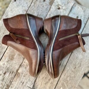 JBU by Jambu Pilot Encore vegan leather zip up ankle booties